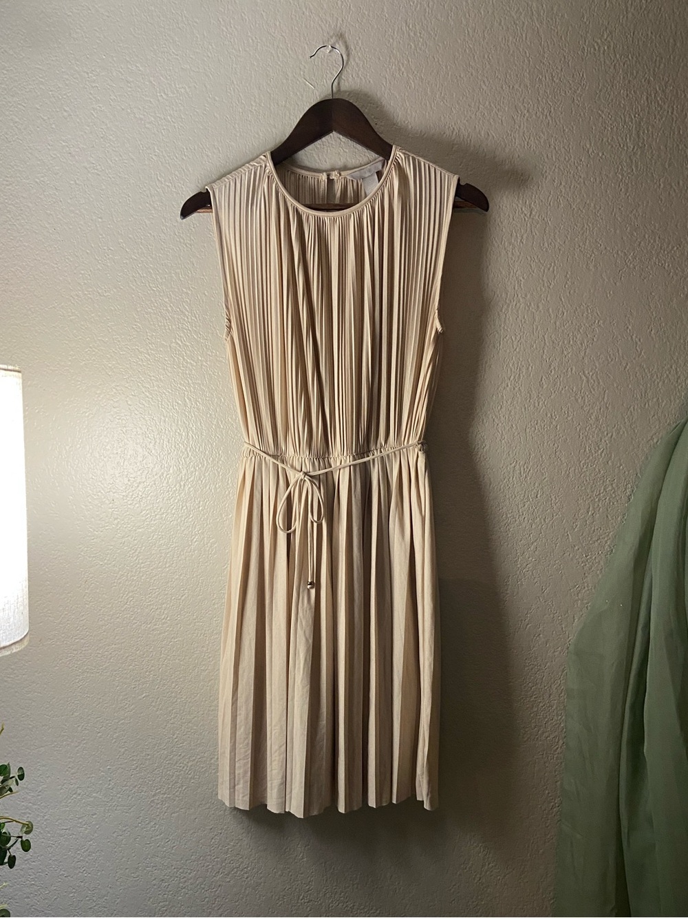 H&M Accordion Blouson Midi Dress Womens Size S Color Gold NWOT